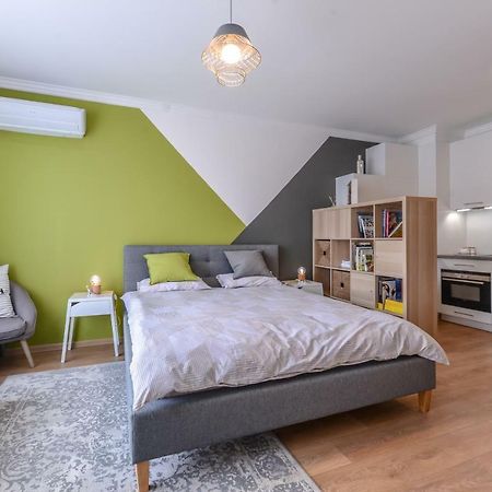The Spot - Fully Equipped, Central, Modern Studio By Flat Mаnager Sofia Luaran gambar